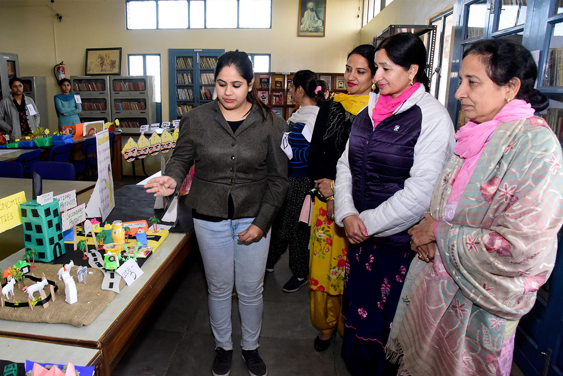 G.H.G Khalsa College of Education Gurusar Sadhar organized Panjab University Zonal Skill in Teaching